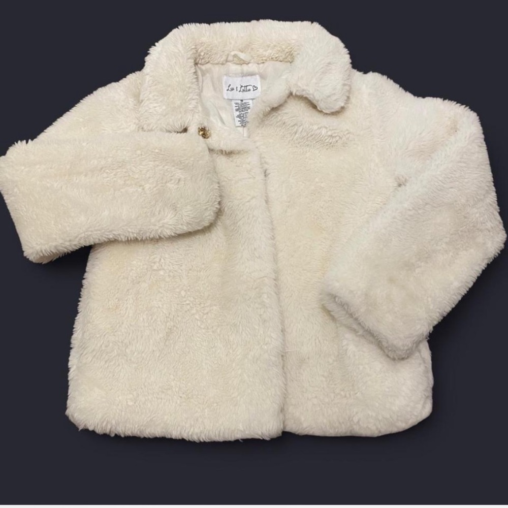 Cozy Cream vintage y2k faux fur jacket